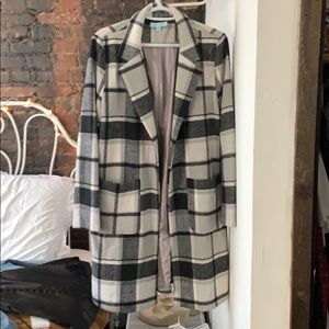 Black grey and white plaid coat!